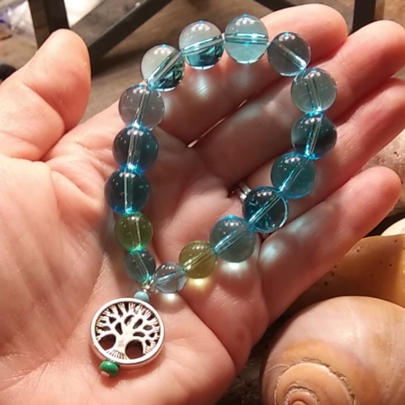 NWT Handmade 12mm Bead Tree of Life Bracelet - Picture 2 of 4